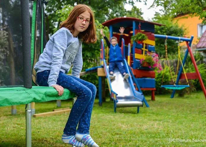 Pokoje Pod Krzywym Dachem